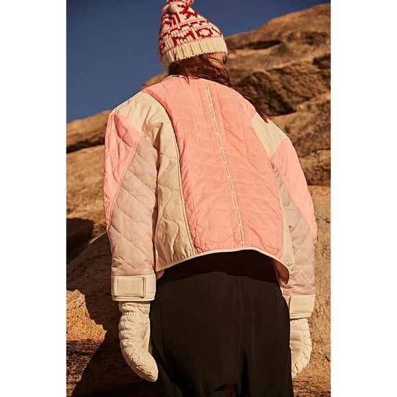 Free People x FP Movement Landscape View Ski Coat
MSRP $398 Large - Picture 5 of 7